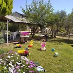 Kalyves, 2 Bedrooms, Sleeps 6, 700sqmgarden, 180m From Semesterbostad