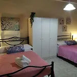 Kalyves, 2 Bedrooms, Sleeps 6, 700sqmgarden, 180m From * Kalyves Polygyrou