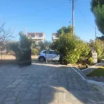 Kalyves, 2 Bedrooms, Sleeps 6, 700sqmgarden, 180m From 度假居