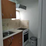 Kalyves, 2 Bedrooms, Sleeps 6, 700sqmgarden, 180m From 度假居